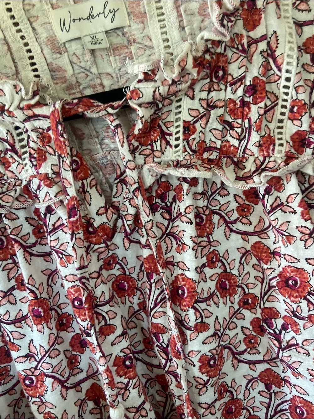 Wonderly Red and White Floral Peasant Blouse - Picture 3 of 9